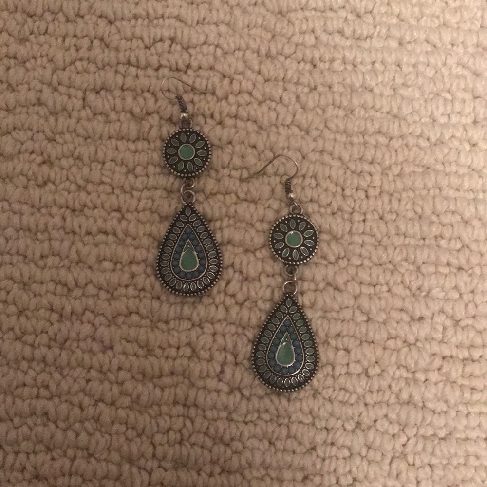 Blue and brown earrings- great condition